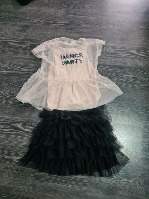 Fustita și tricou mar 134/14la 40 lei ambele Timișoara