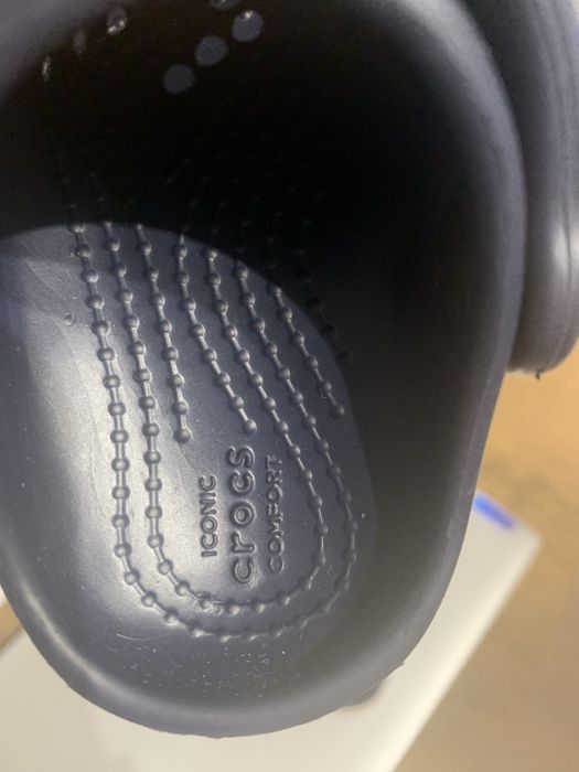 Бебешки сандалки Crocs