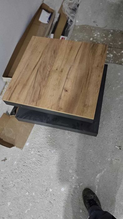 Въртяща се холна маса