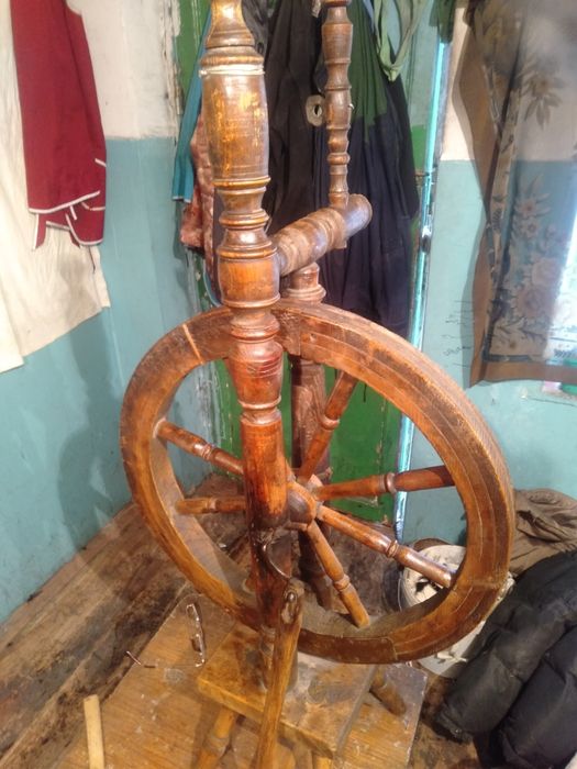 Продаю антиквариат ПРЯЛКА