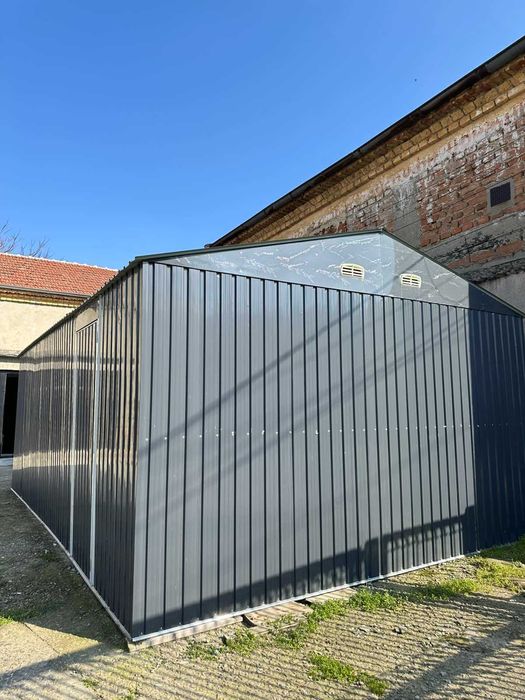 Гараж/складово помещение, възможност за заключване, отлично състояние