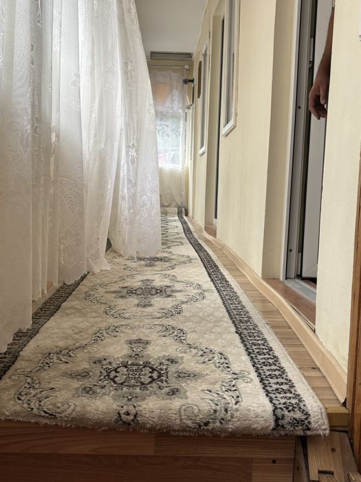 VAND  2 CORPURI  casa 1254 mp Leresti Arges