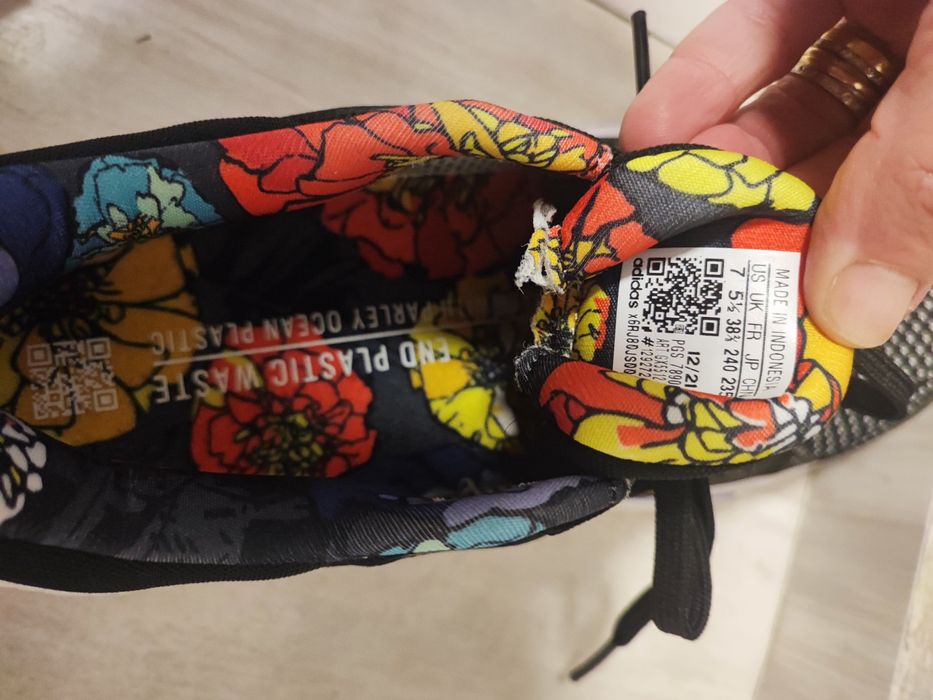 Спортни обувки адидас