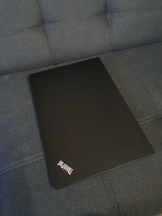 Lenovo Thinkpad,Ecran 15",Cpu Ryzen5,Ram 16gb ddr4,SSD,Win11