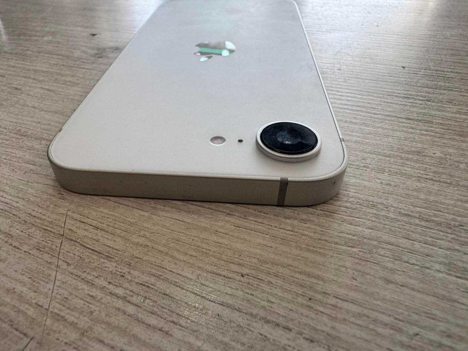 iPhone 16e 128GB -94%
