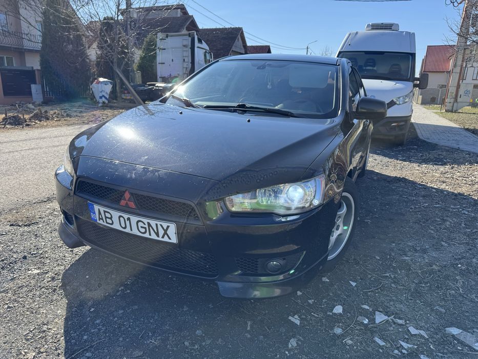 Mitsubishi lancer