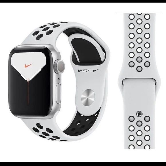 Apple Watch Series 10 × Nike