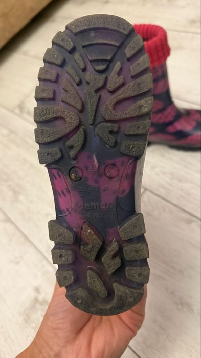 Сапоги резиновые на девочку 2-4 года