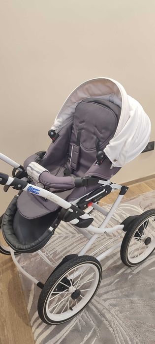 Бебешка количка Adamex Katrina