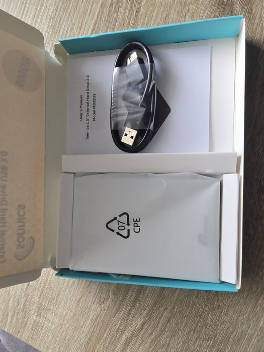 hdd extern sonnics 500gb usb 3.0 nou sigilat