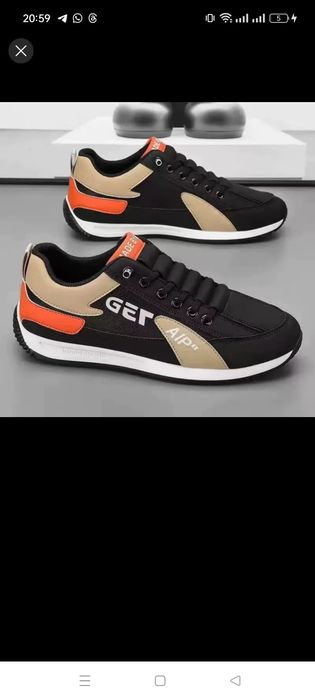 Кроссовки демисезонные