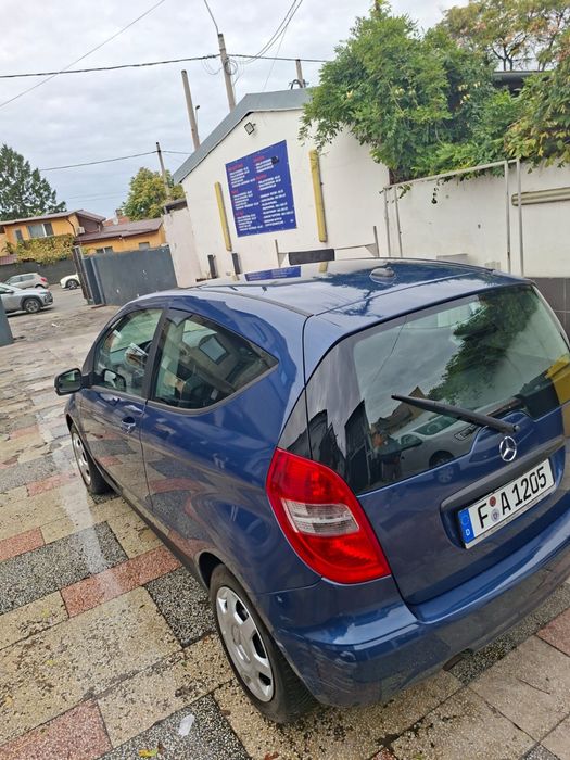 MERCEDES-BENZ A-Class 2009 — imagine 1