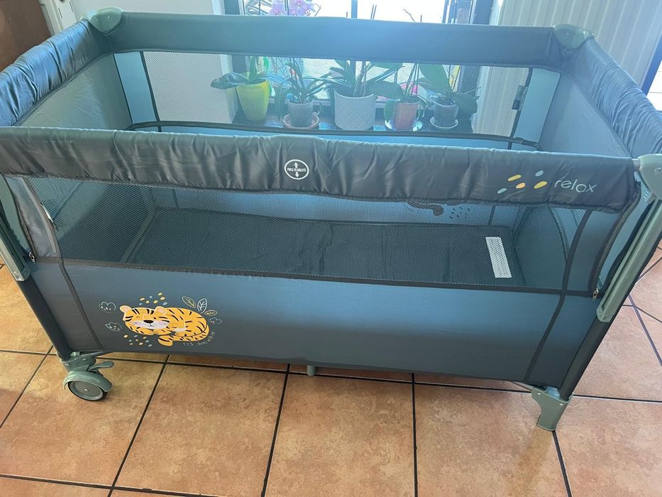 Pătuț bebe"pliabil