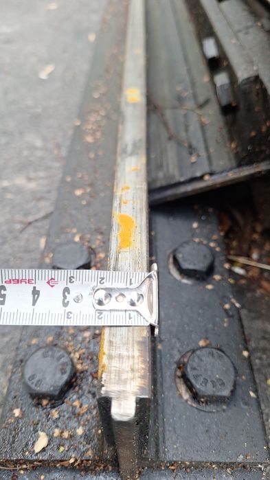 продам швеллер Т образный