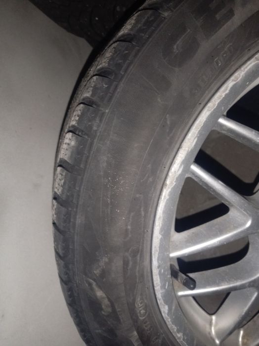Продам шины с дисками на 17