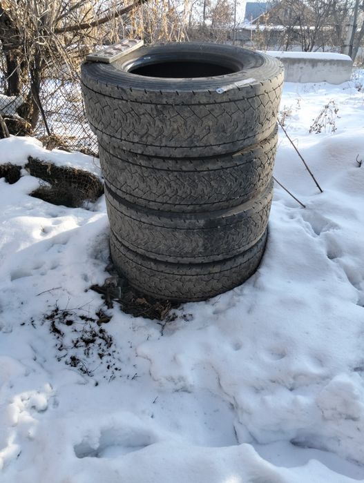 Продам резину на грузовой