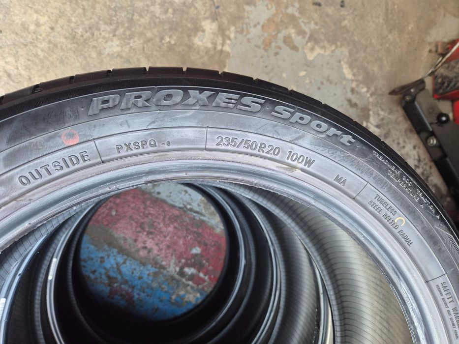 4 Anvelope de VARA - 235/50/20 - TOYO - CA UNELE NOI - DOT 2023