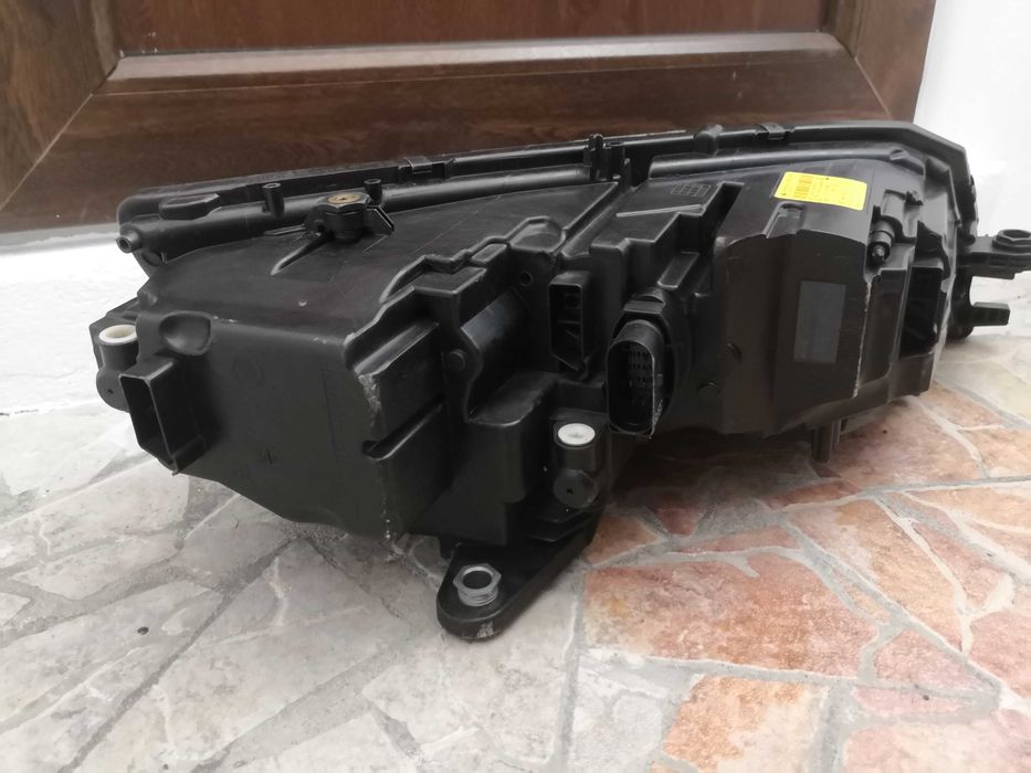 Фар Skoda Octavia FULL LED 2017-2020 ляв/Фар Шкода Октавиа Оригиналн