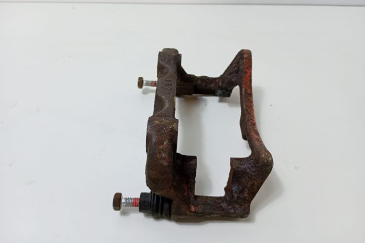 Suport etrier Volkswagen VW Polo a 3-a generatie 6N (facelift)