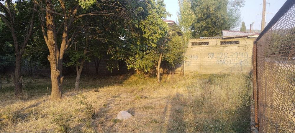 11 sotiq yer sotiladi