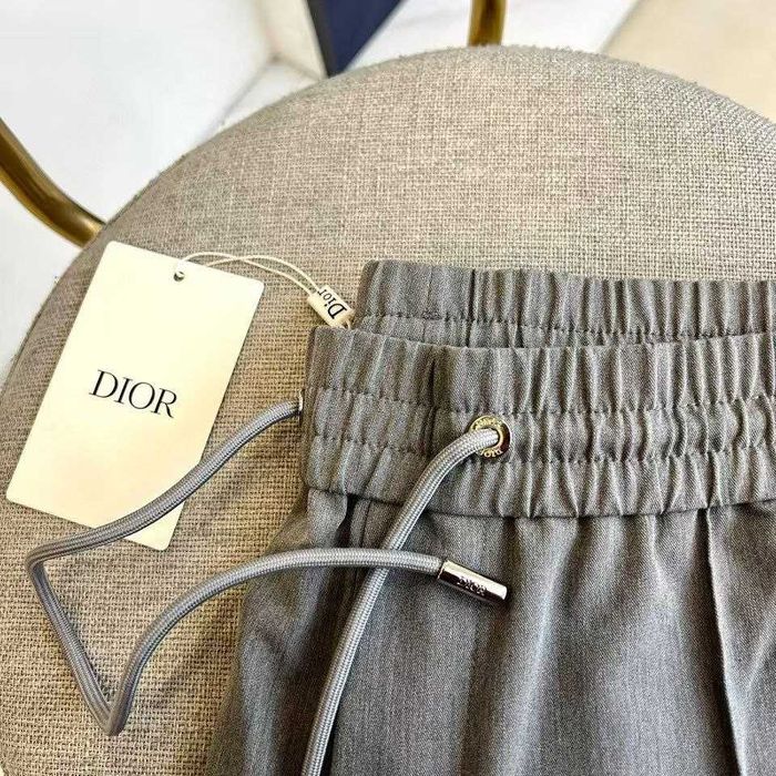 Мъжки спортен панталон – унисекс, модерен и удобен модел