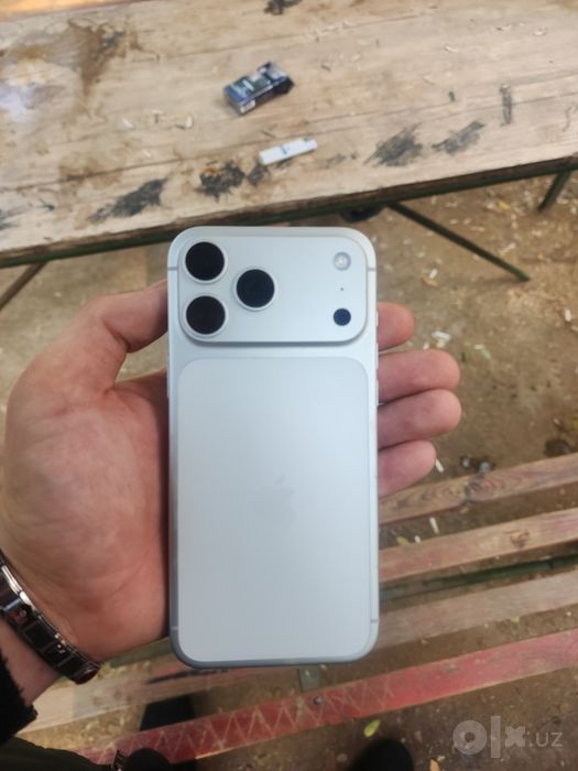 iPhone 17 pro max