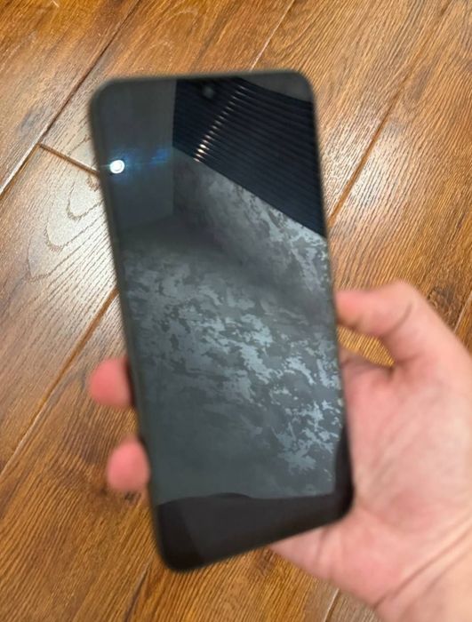 Продам. Телефон  самсунг  а 26