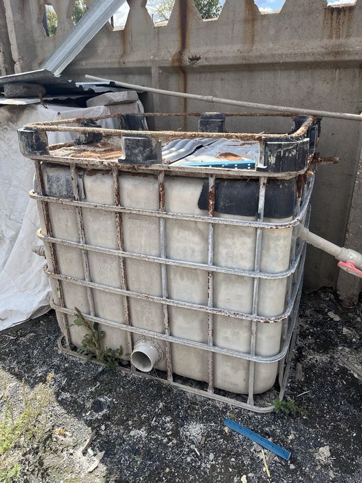 Емкости кубовые еврокуб