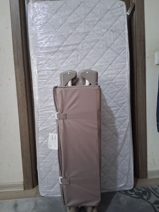 Patut pliabil cu baldachin÷ saltea