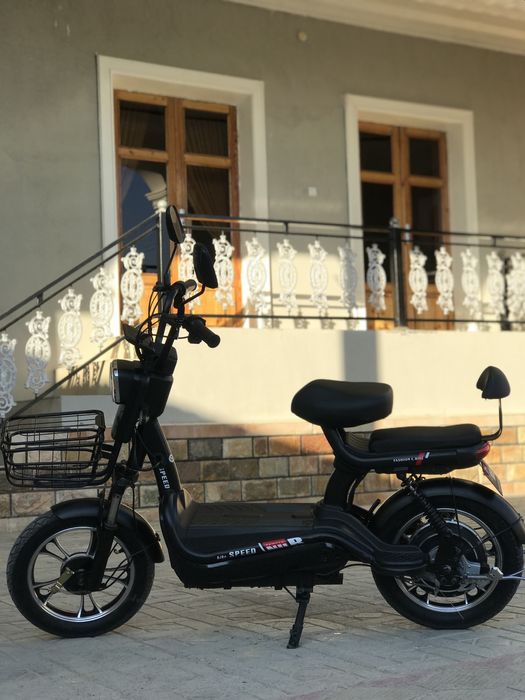 Скутер с гарантей