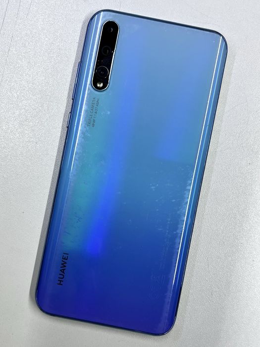 Продам Huawei Y8p