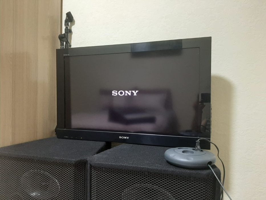 Продам телевизор