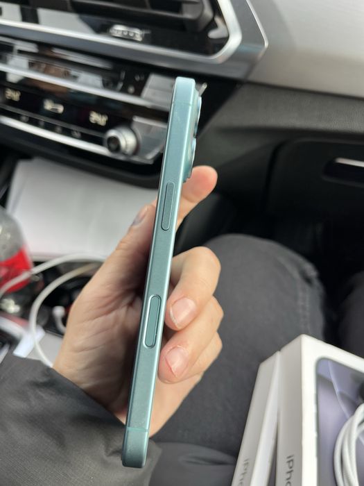 Iphone 16 128gb cu garantie