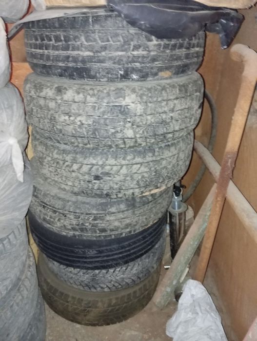 Продам шины өт лексус рх 300