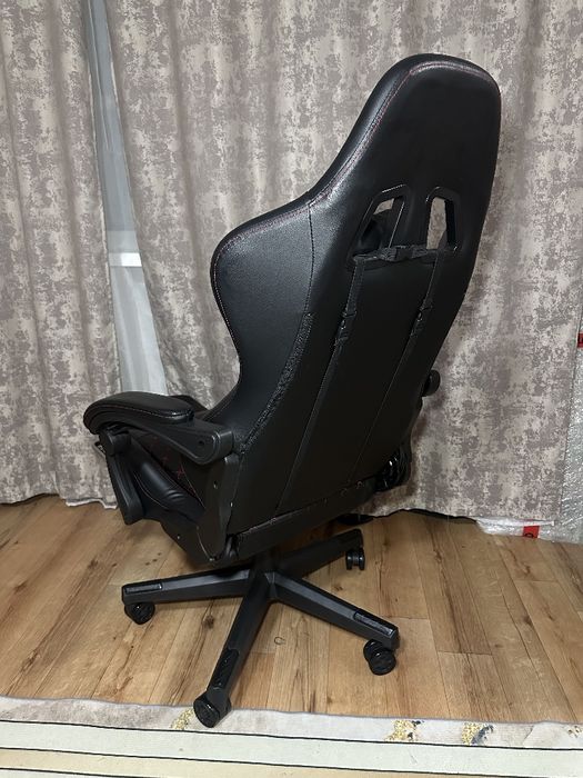 Офисное кресло или др.