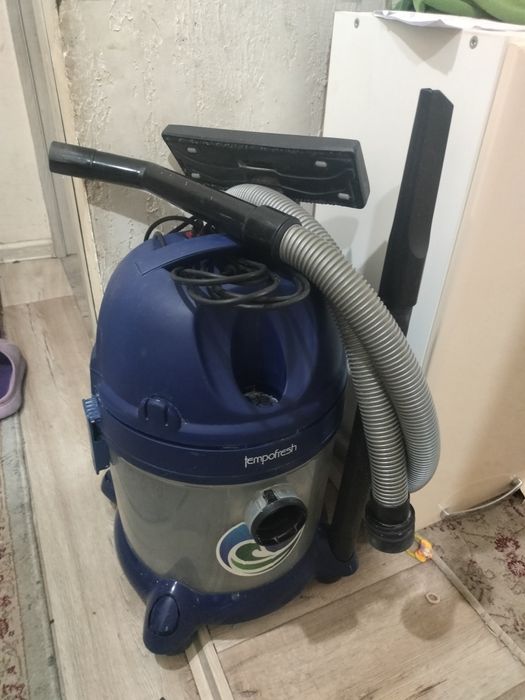 Продам пылесос  б/у