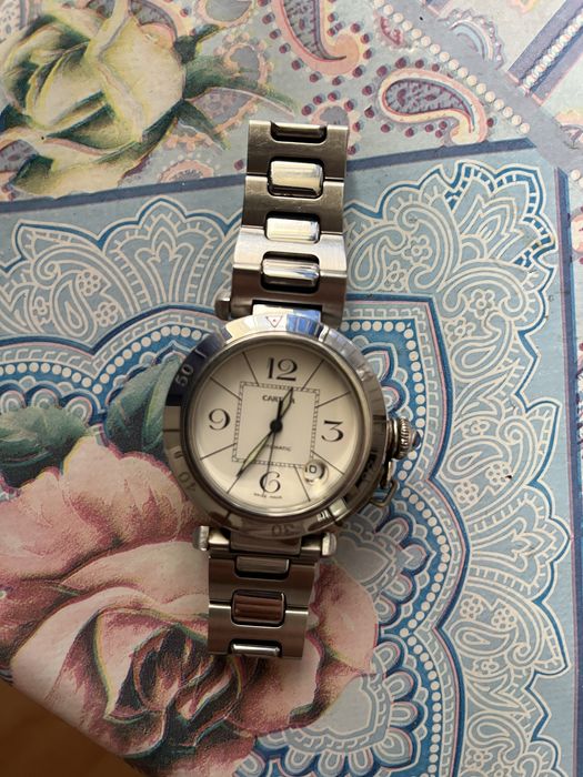 Ceas, cartier de vanzare  mai multe detali la telefon