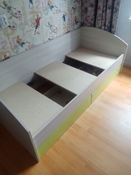 Продам детскую кровать