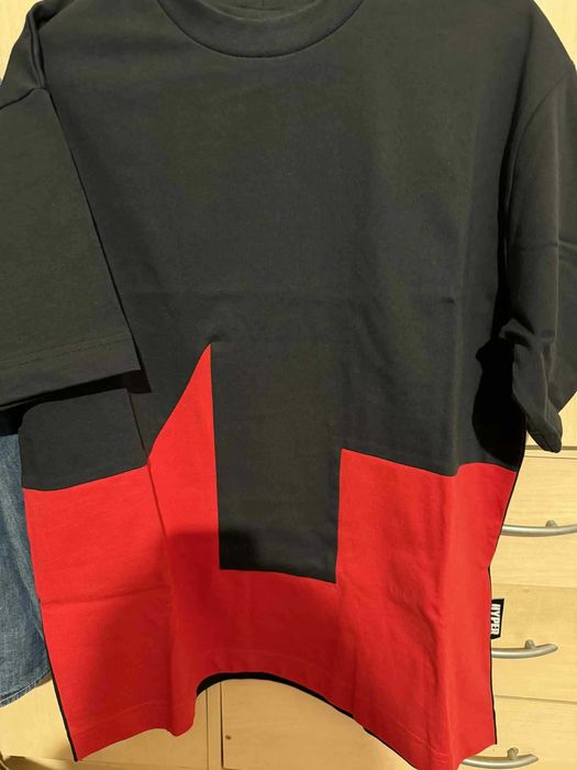 HYPER EDITION scarlet shorts & t-shirt