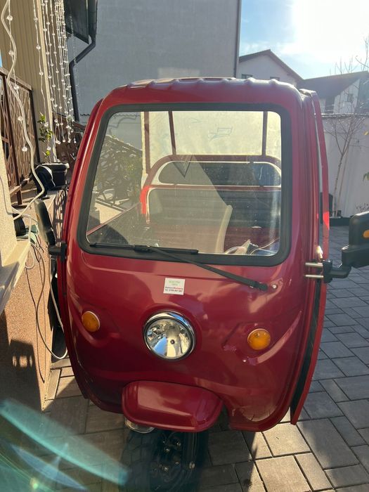 Triciclu electric, cu cabina, fara permis, 3900W, bena basculare