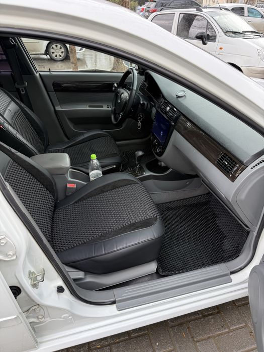 Lacetti 2013 1.6 avtamat