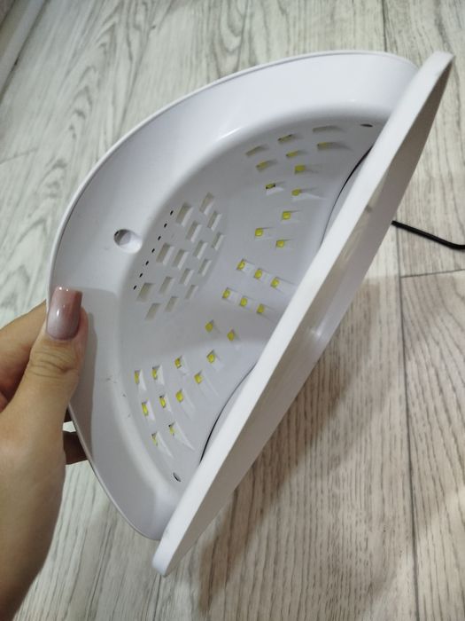 ультрафиолетовая лампа для маникюра sun X5 max