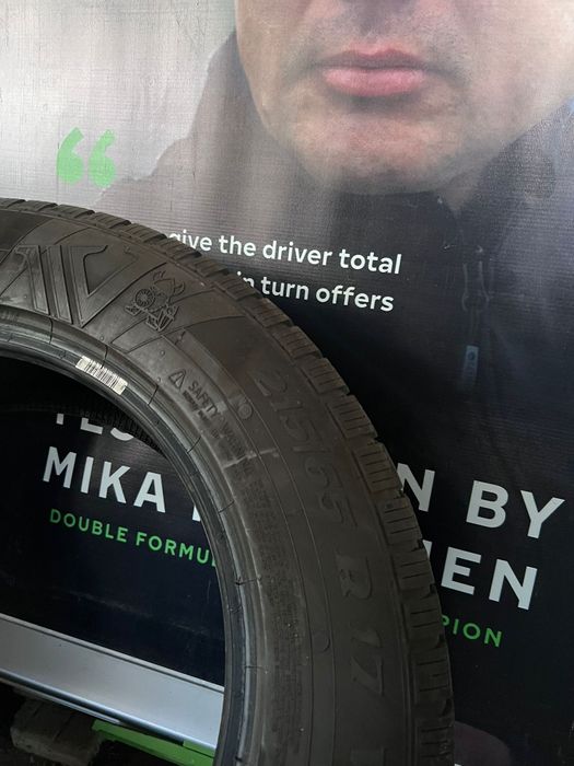 Зимни гуми 2 броя 215/65/17