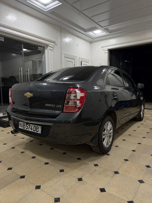 Срочно Продается автомобиль кобалт