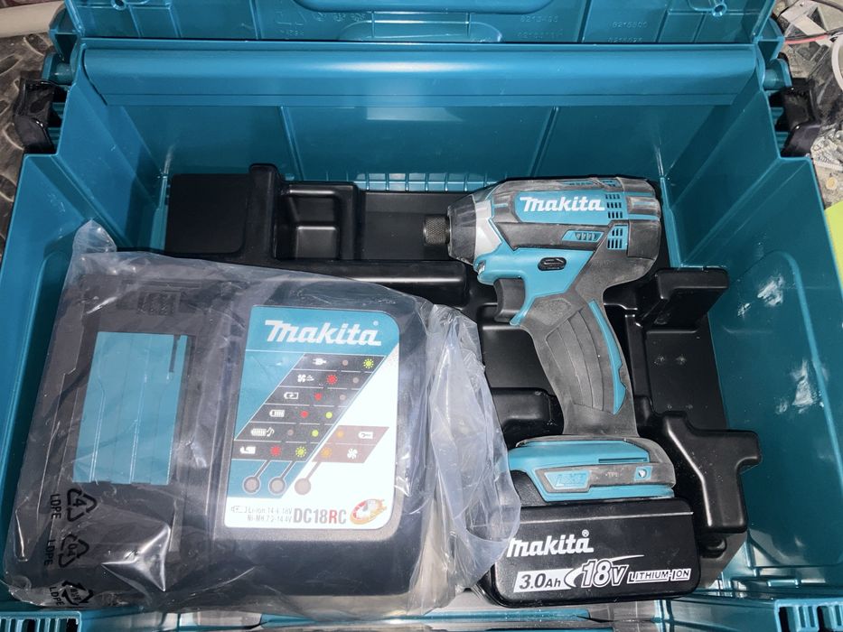 Аккумуляторный винтоверт