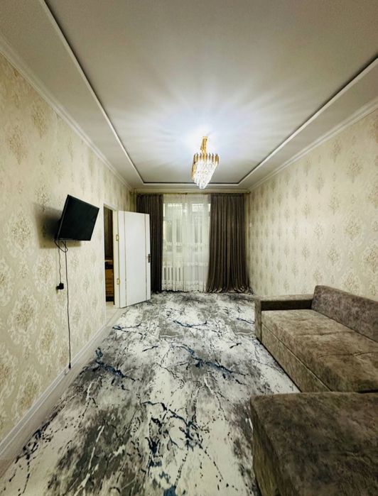 Чиланзар 8 срочно продаётся квартира 2*3/2/4.Ипотека возможна