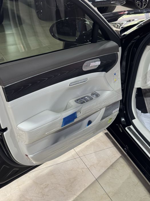 Genesis G90 2025