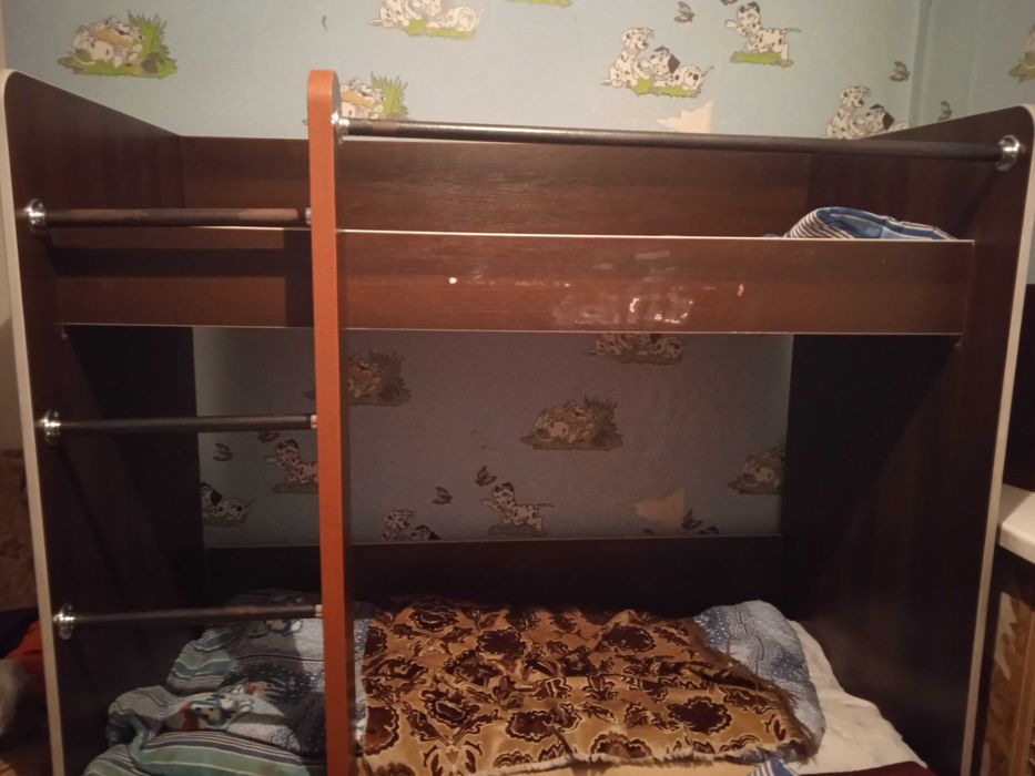 Двухъярусная кровать детская