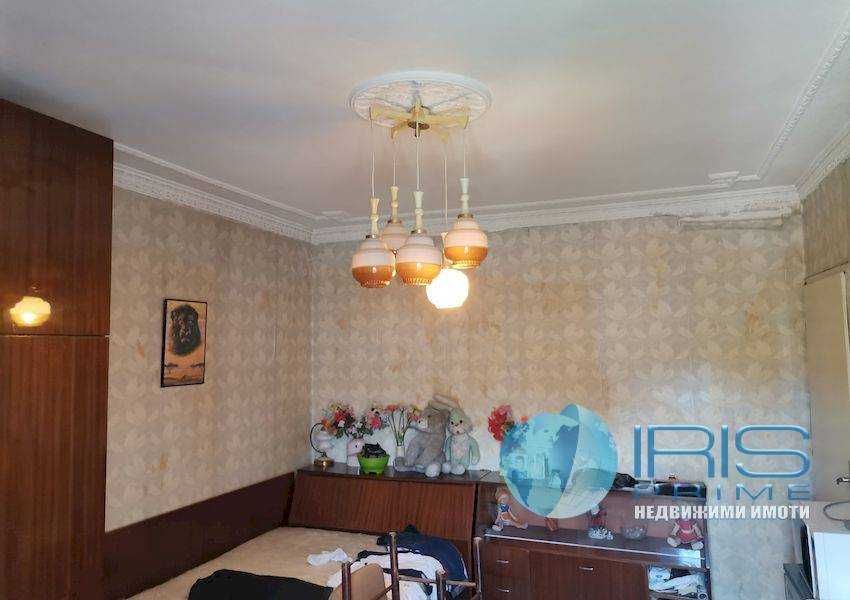 Продава се Многостаен апартамент в Шумен, Математическа гимназия - 115 кв.м за 1392 €/кв.м - Снимка #11