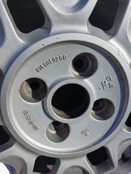 Джанта с гума за Ауди